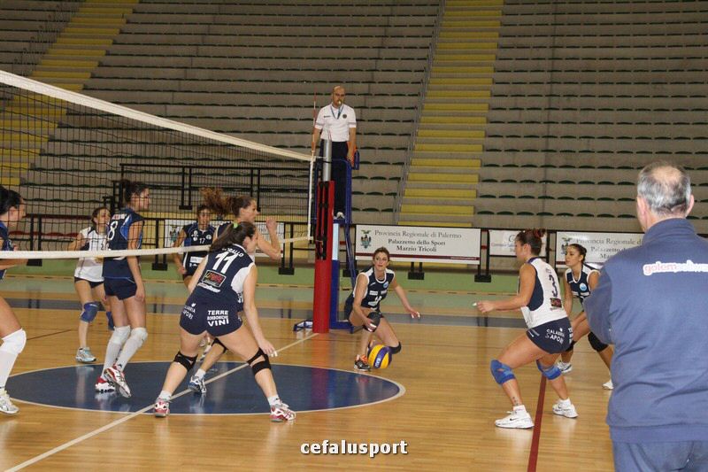 111120 sport2 584_tn.jpg